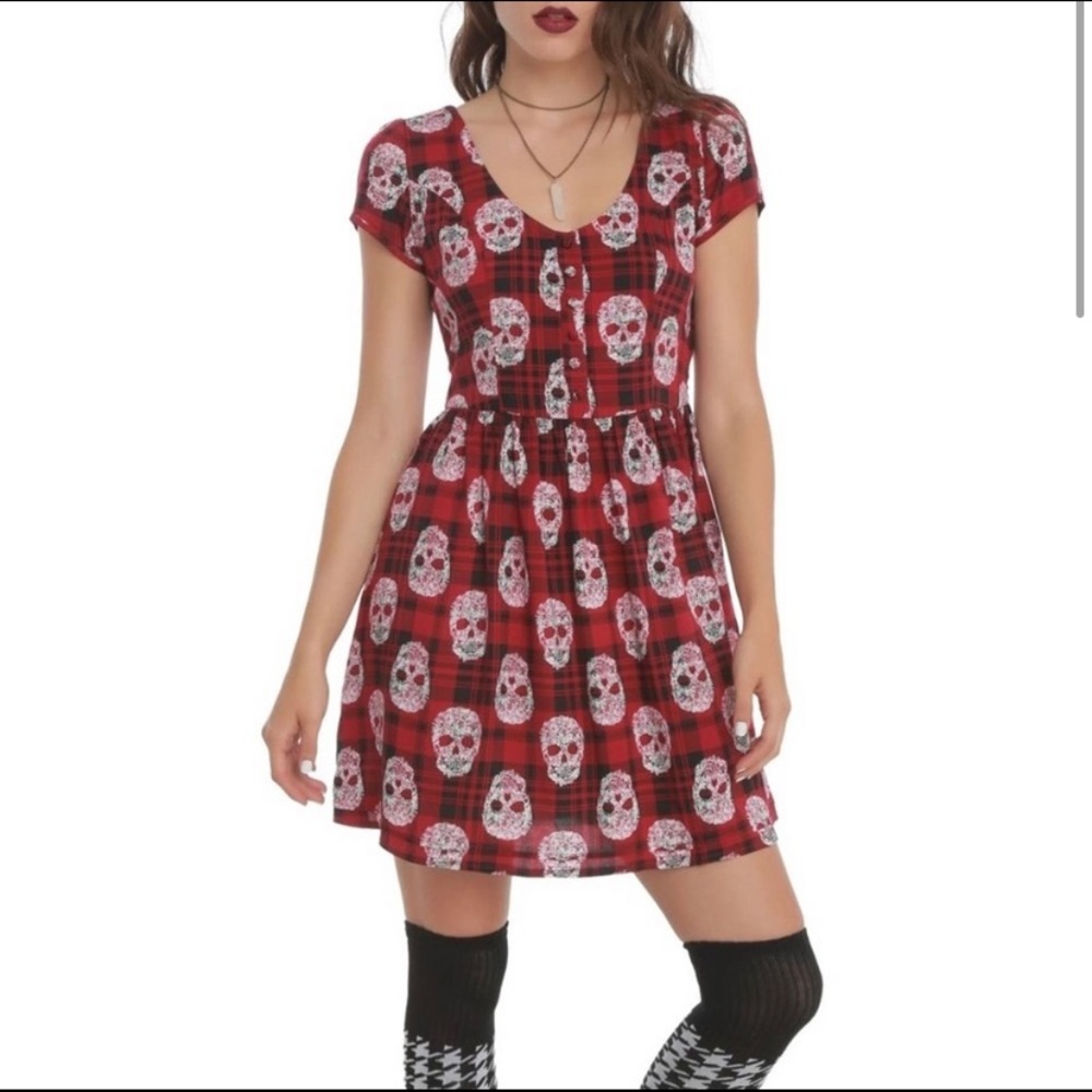 Hot Topic Red and Black Skull Skater Dress, Small